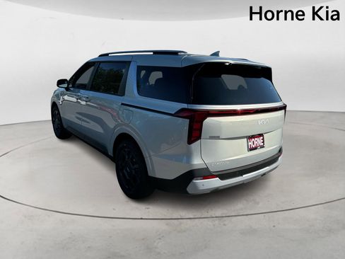 New 2026 Kia Carnival EX image 5