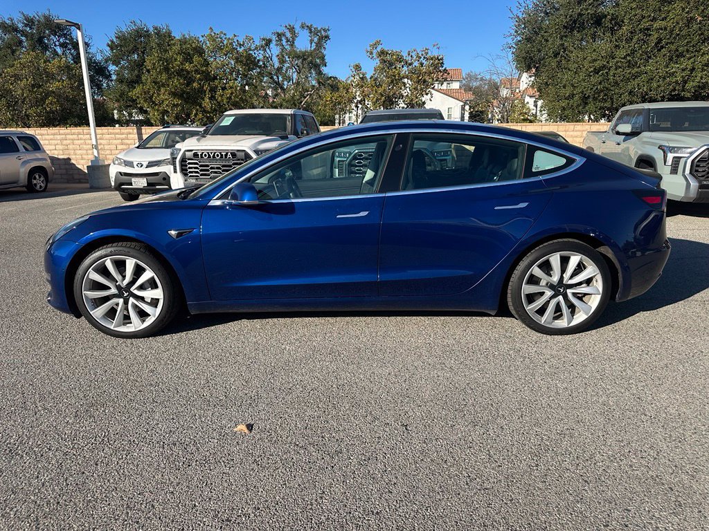 Used 2020 Tesla Model 3 Long Range AWD/4WD image 2