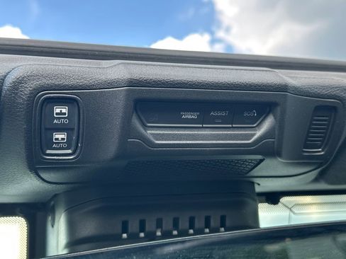 Used 2024 Jeep Wrangler High Altitude AWD/4WD image 31