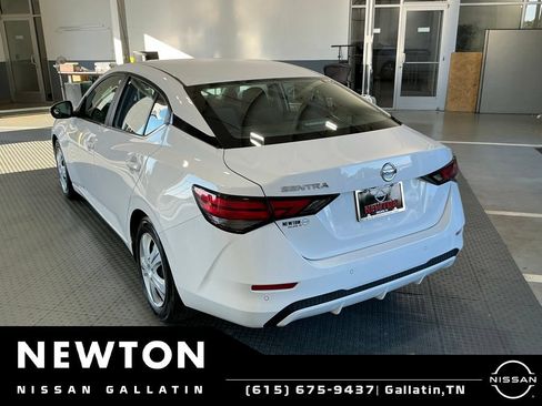 Used 2021 Nissan Sentra S FWD image 18