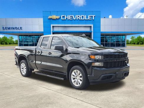 Used 2020 Chevrolet Silverado 1500 Custom w/ Custom Value Package RWD image 1