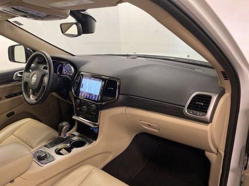 Used 2021 Jeep Grand Cherokee Limited w/ Luxury Group II AWD/4WD image 28