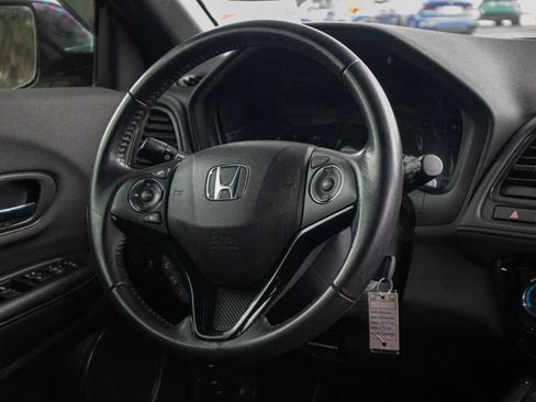 Used 2019 Honda HR-V Sport image 22