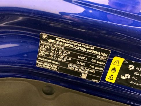 Used 2024 BMW X5 M60i image 32