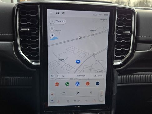 Used 2024 Ford Ranger Lariat w/ FX4 Off-Road Package image 16