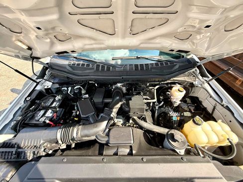 Used 2020 Ford F350 XL w/ Power Equipment Group image 32