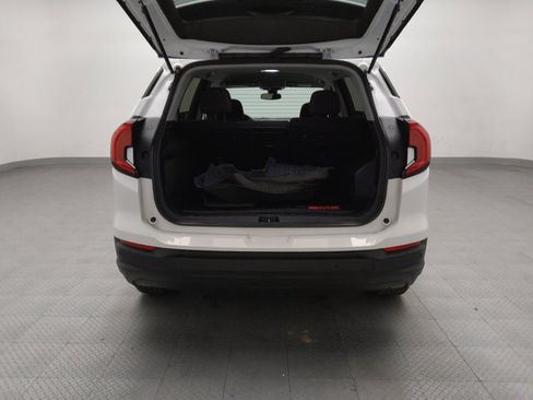 Used 2023 GMC Terrain SLE w/ LPO, Floor Liner Package image 29