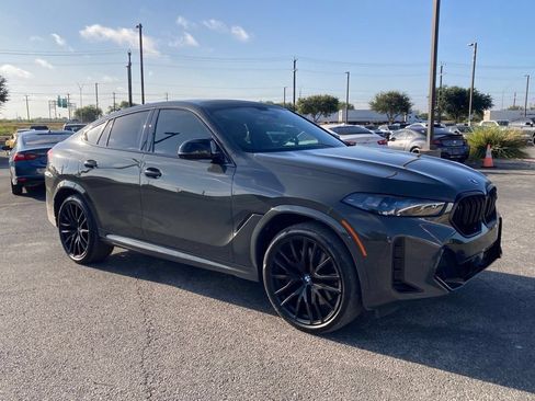 Used 2025 BMW X6 M60i AWD/4WD image 3