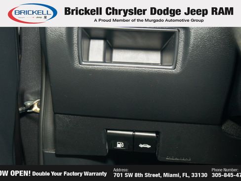 Used 2024 Nissan Versa SV FWD image 28