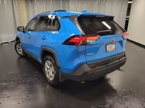 Used 2019 Toyota RAV4 LE w/ All Weather Liner Package AWD/4WD image 6