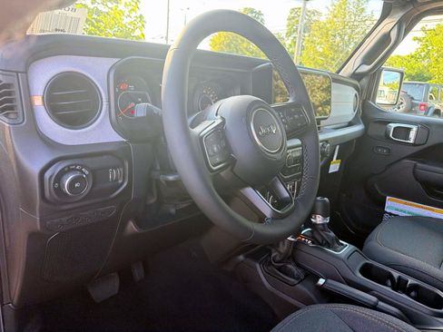 New 2026 Jeep Wrangler Unlimited Sport AWD/4WD image 15
