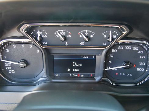 Used 2021 GMC Sierra 1500 Elevation w/ Preferred Package AWD/4WD image 17