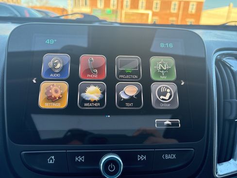 Used 2018 Chevrolet Malibu Premier w/ Premier Sun and Wheel Package image 28