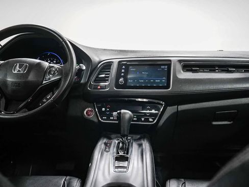 Used 2021 Honda HR-V EX-L image 12