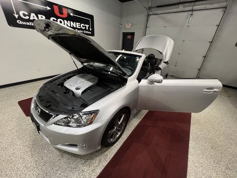 Used 2010 Lexus IS 350C image 50