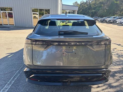 Used 2024 Nissan Ariya AWD image 8