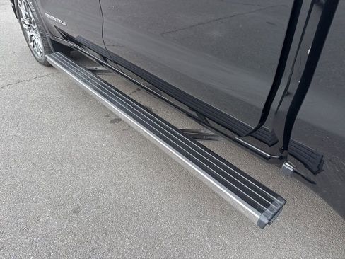 Used 2024 GMC Sierra 1500 Denali Ultimate image 13