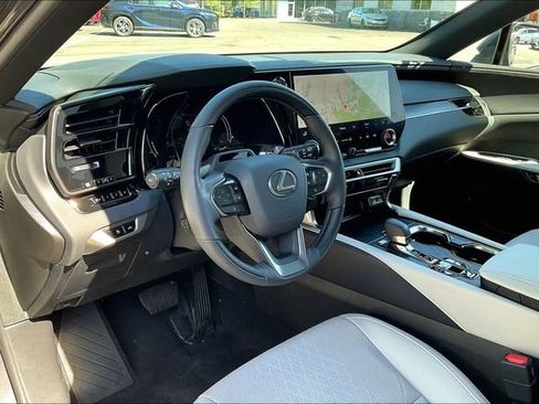 Used 2024 Lexus RX 350 Premium Plus w/ Convenience Package AWD/4WD image 17