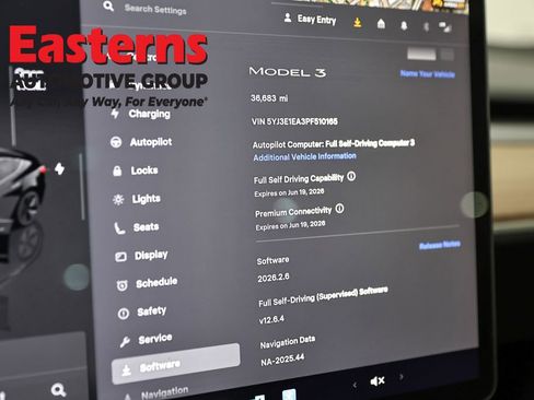 Used 2023 Tesla Model 3 Standard Range image 15