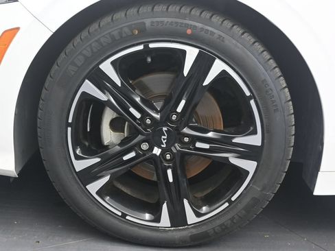 Used 2024 Kia K5 GT-Line w/ GT-Line Premium Package FWD image 9