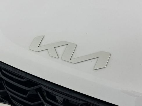 Used 2024 Kia Sorento SX image 25