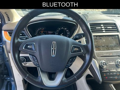 Used 2018 Lincoln MKC Select w/ Select Plus Package AWD/4WD image 10