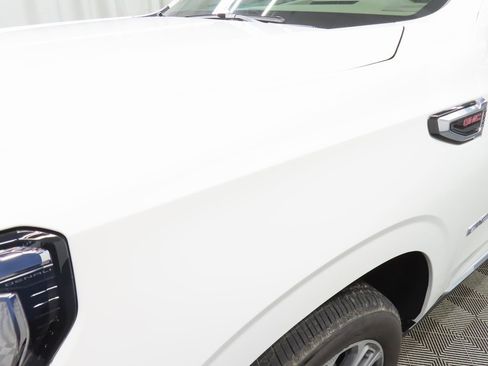 Used 2025 GMC Yukon Denali w/ Denali Reserve Package image 45