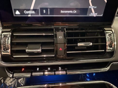Used 2018 Lincoln Navigator Reserve w/ Technology Package AWD/4WD image 25