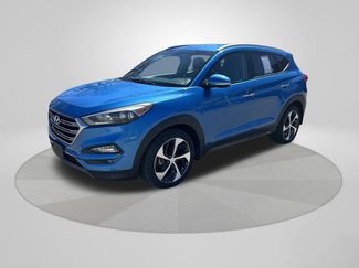 Used 2016 Hyundai Tucson Limited FWD video 2