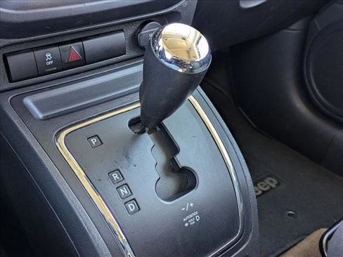 Used 2016 Jeep Patriot Sport w/ Power Value Group image 12