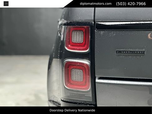 Used 2019 Land Rover Range Rover Supercharged image 15