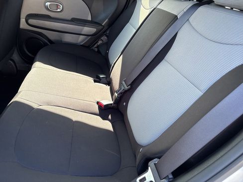 Used 2015 Kia Soul image 10