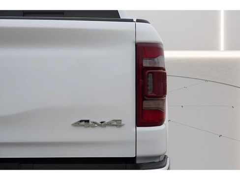 Used 2022 RAM 1500 Laramie AWD/4WD image 36