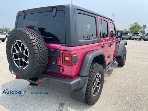 Used 2024 Jeep Wrangler Unlimited Rubicon w/ Technology Group AWD/4WD image 5