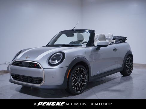 Used 2026 MINI Cooper S FWD image 1