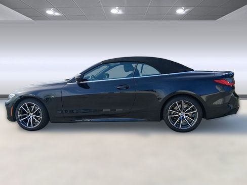 Certified 2023 BMW 430i Convertible w/ Premium Package image 2