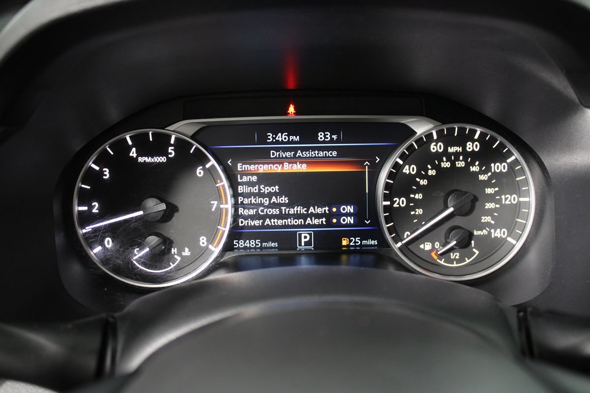 Used 2023 Nissan Altima 2.5 SV FWD image 6