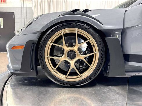 Used 2025 Porsche 911 GT3 RS RWD image 13