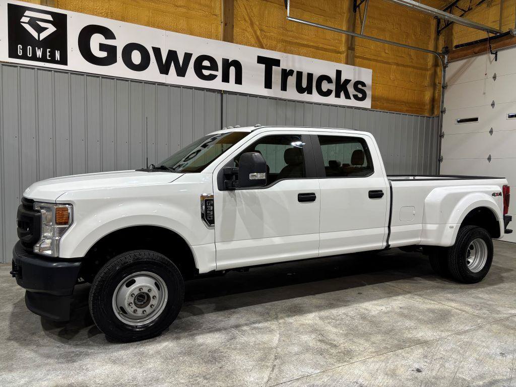 Used 2022 Ford F350 XL w/ Power Equipment Group AWD/4WD image 4