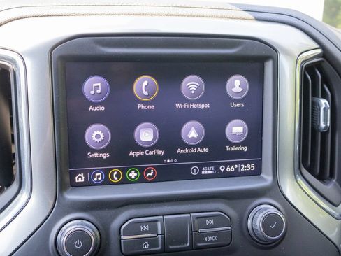 Used 2020 Chevrolet Silverado 1500 LT Trail Boss AWD/4WD image 17