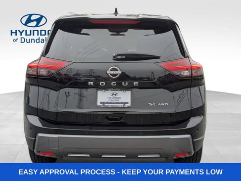 Used 2024 Nissan Rogue SL image 5