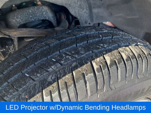 Used 2021 Ford F150 Lariat w/ Equipment Group 502A High image 33