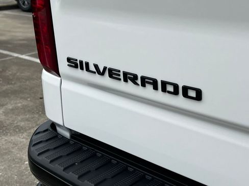 New 2026 Chevrolet Silverado 1500 Custom Trail Boss w/ Dark Appearance Package image 15