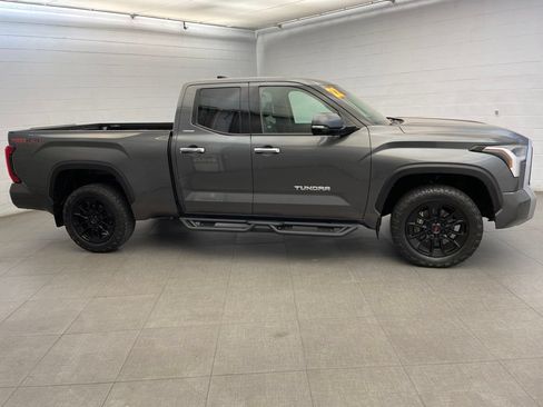 Used 2022 Toyota Tundra Limited w/ TRD Off-Road Package AWD/4WD image 5