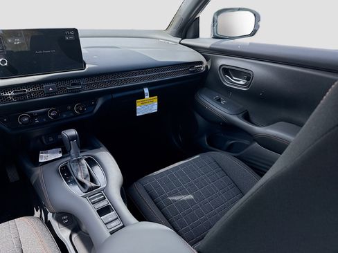 New 2026 Honda HR-V Sport image 18