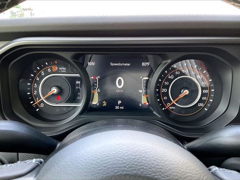 New 2026 Jeep Gladiator Mojave w/ Safety Group AWD/4WD image 11