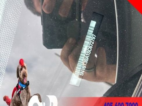 Used 2025 Nissan Rogue SV w/ SV Premium Package image 2