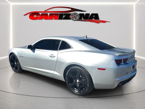 Used 2010 Chevrolet Camaro SS w/ RS Package RWD image 8