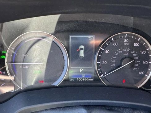 Used 2020 Lexus RX 450h AWD w/ Luxury Package image 11