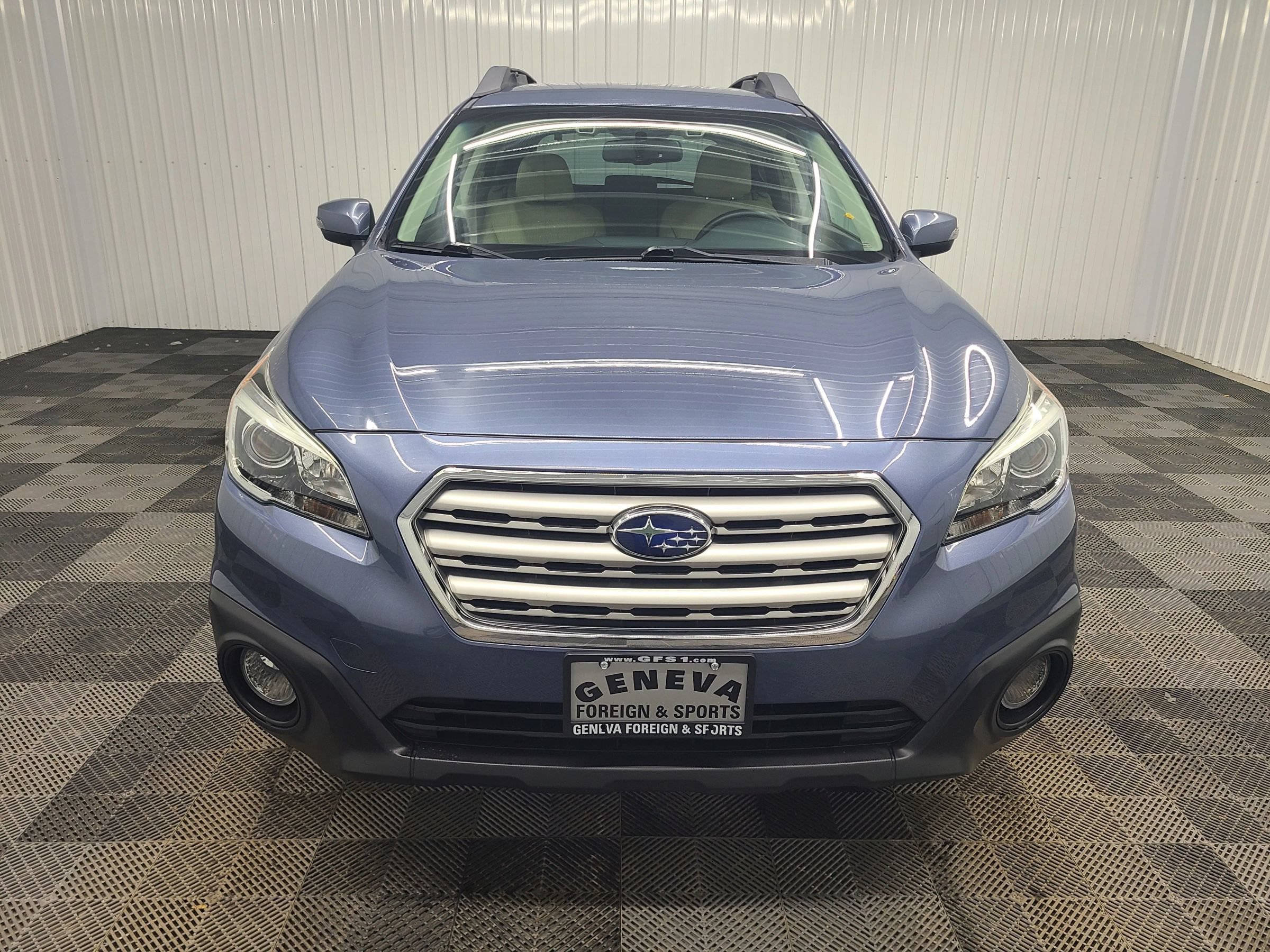 Used 2016 Subaru Outback 2.5i Premium AWD/4WD image 6